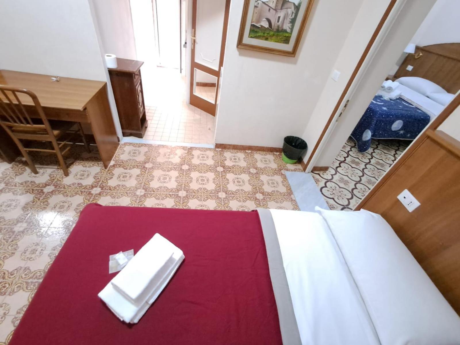 Nahid Accommodation Rzym Zewnętrze zdjęcie